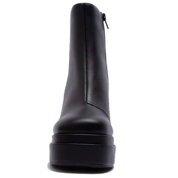 Last Pair! Qupid Black Elevated Zip Up Chunky Heel Platform Moto Boot Ankle Boot - Picture 6 of 6